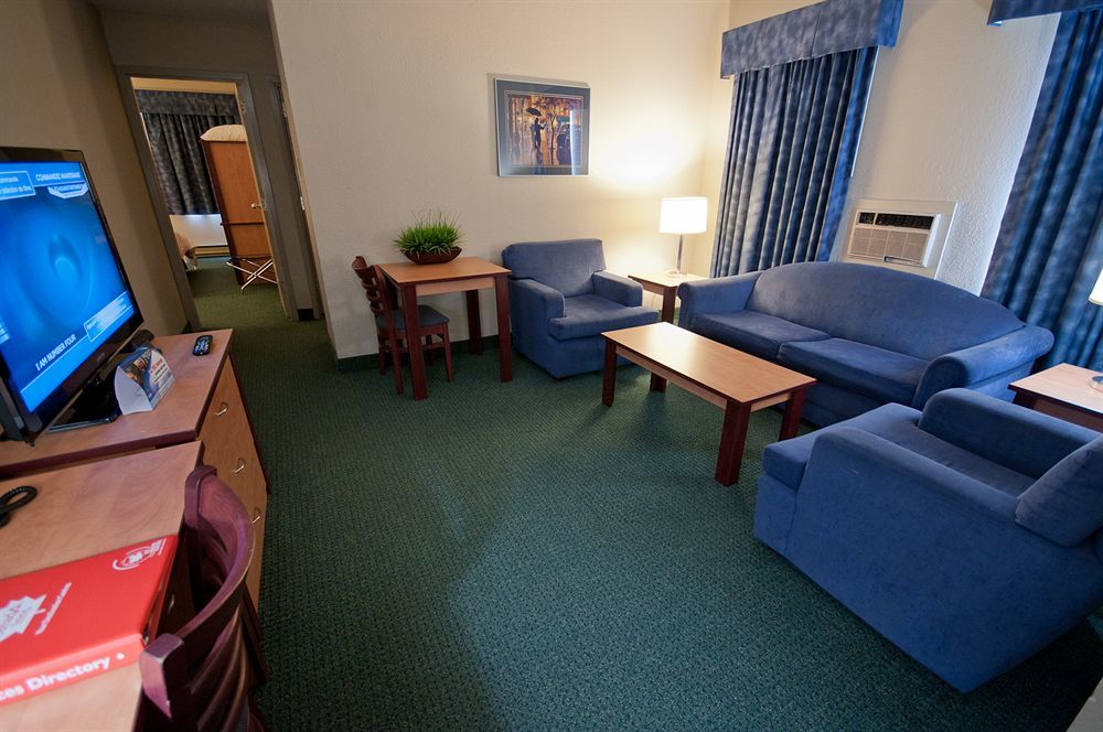 Canad Inns Destination Centre Windsor Park Winnipeg Ngoại thất bức ảnh