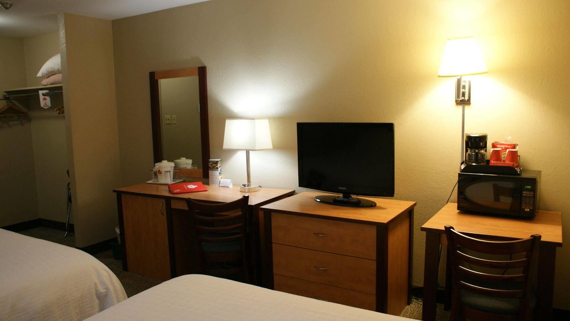 Canad Inns Destination Centre Windsor Park Winnipeg Ngoại thất bức ảnh