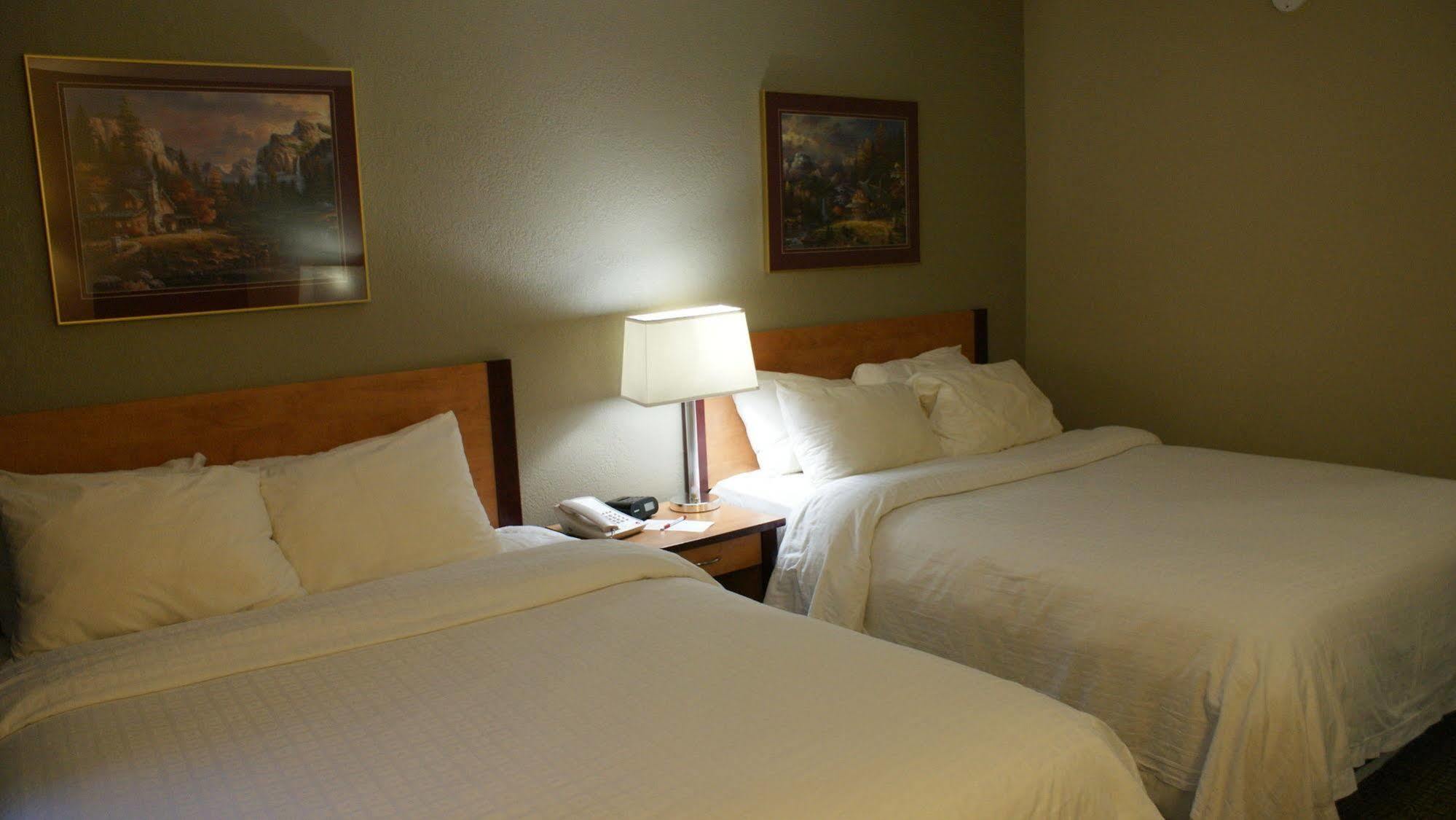 Canad Inns Destination Centre Windsor Park Winnipeg Ngoại thất bức ảnh
