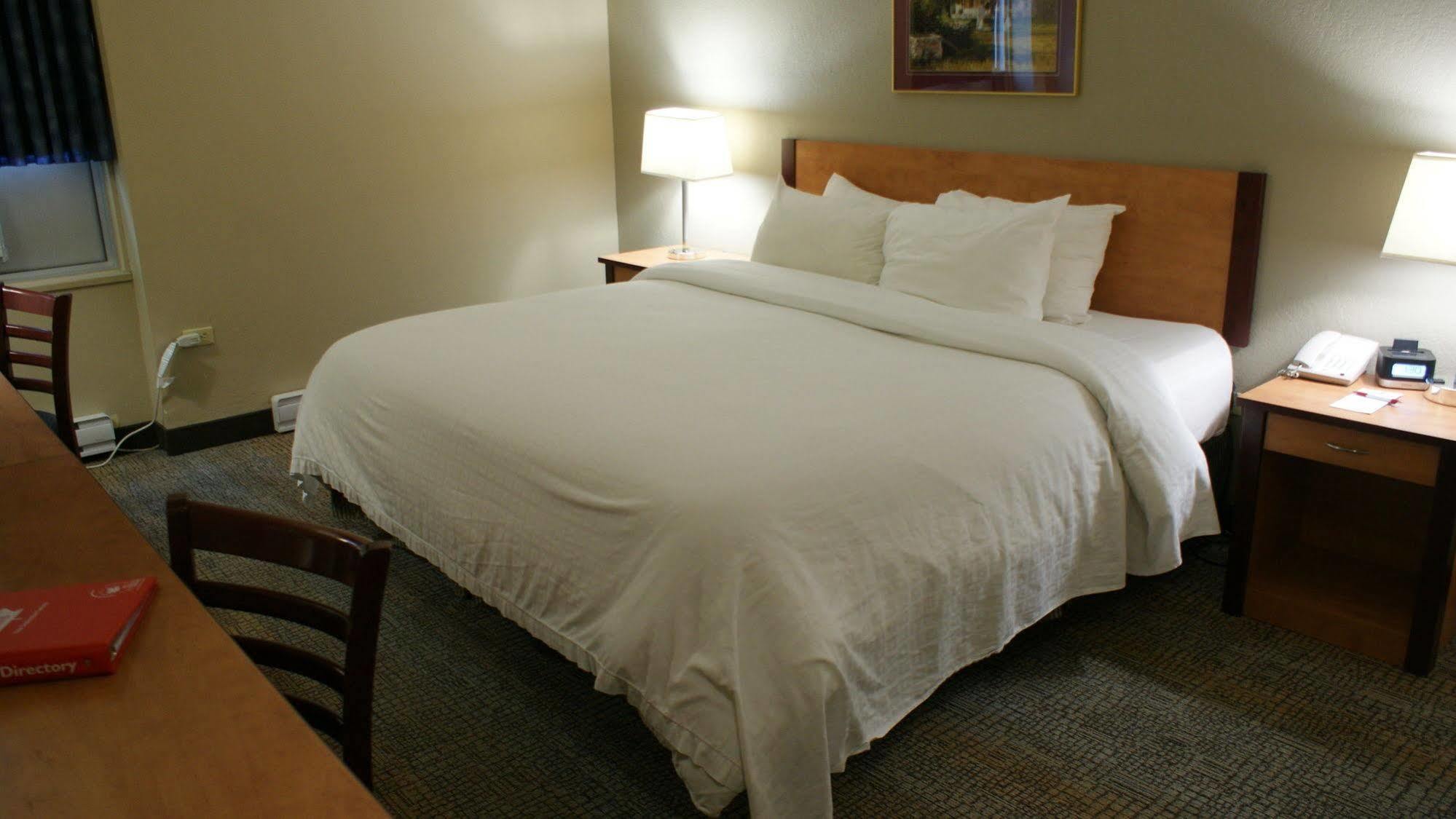Canad Inns Destination Centre Windsor Park Winnipeg Ngoại thất bức ảnh